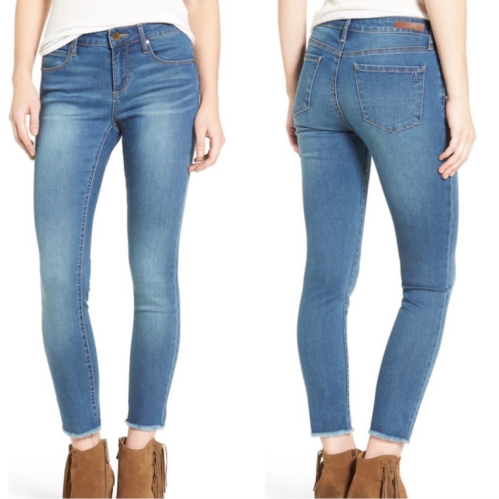 Articles of Society Carly Skinny Jeans